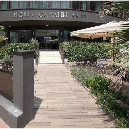 Hotel Caraibi Milano Marittima Bagian luar foto