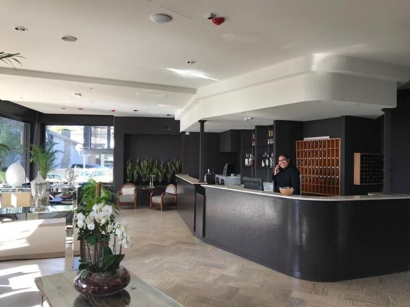 Hotel Caraibi Milano Marittima Bagian luar foto