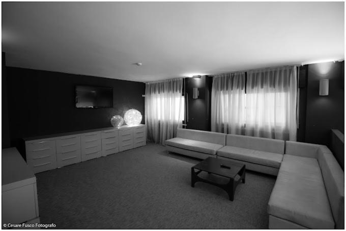 Hotel Caraibi Milano Marittima Bagian luar foto