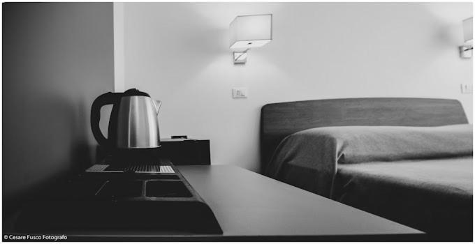 Hotel Caraibi Milano Marittima Bagian luar foto