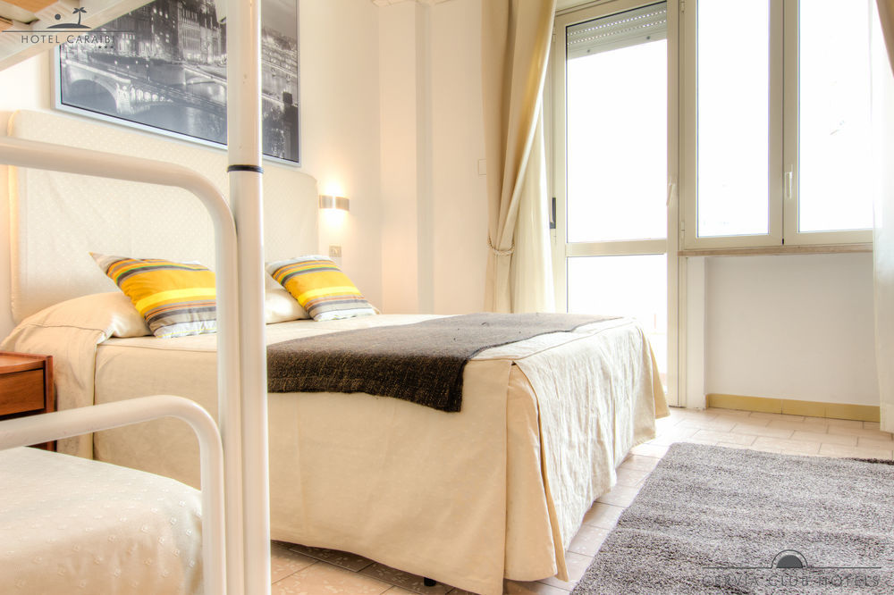 Hotel Caraibi Milano Marittima Bagian luar foto